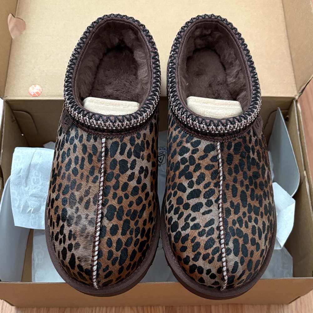 UGG Women’s Tasman Caspian Slippers